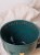Morski kubek ceramiczny 400 ml handmade, widok pod kątem