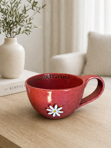 Filiżanka ceramiczna malinowa z kwiatem hand made na prezent