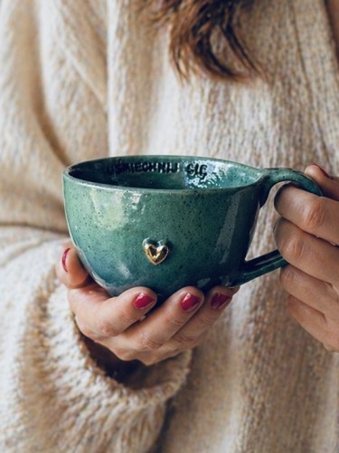 filiżanka ceramiczna 300 ml zielono morska z afirmacją złote serduszko ręcznie robiona