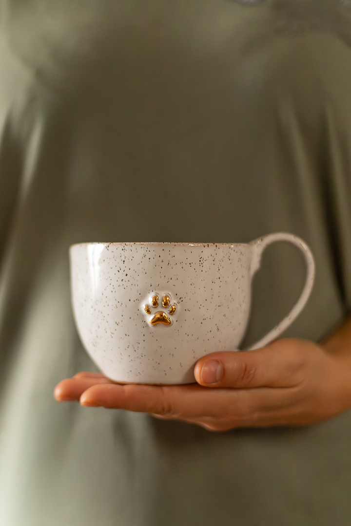 Kubek ceramiczny z psią łapką