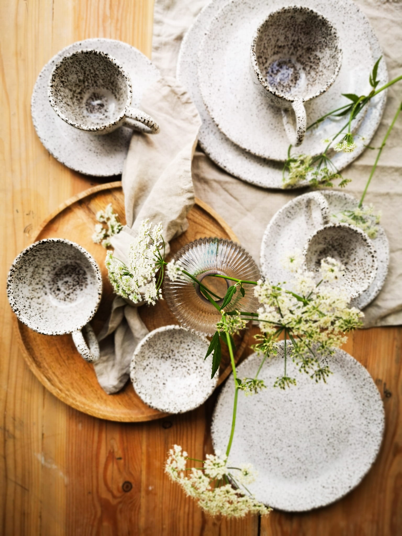 zestaw talerzy i filiżanek ceramicznych stracciatella GajaArte